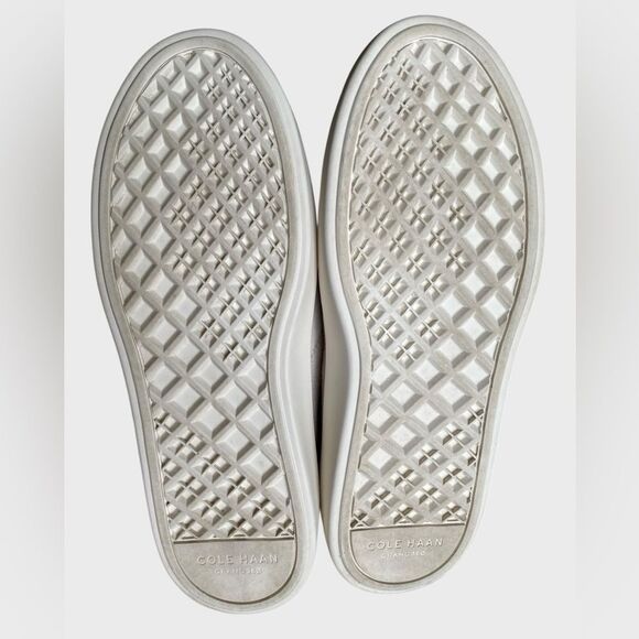 NEW Cole Haan Grand Crosscourt Suede Coaster Sneakers Women's Size 9 Ivory Dove - Picture 15 of 16